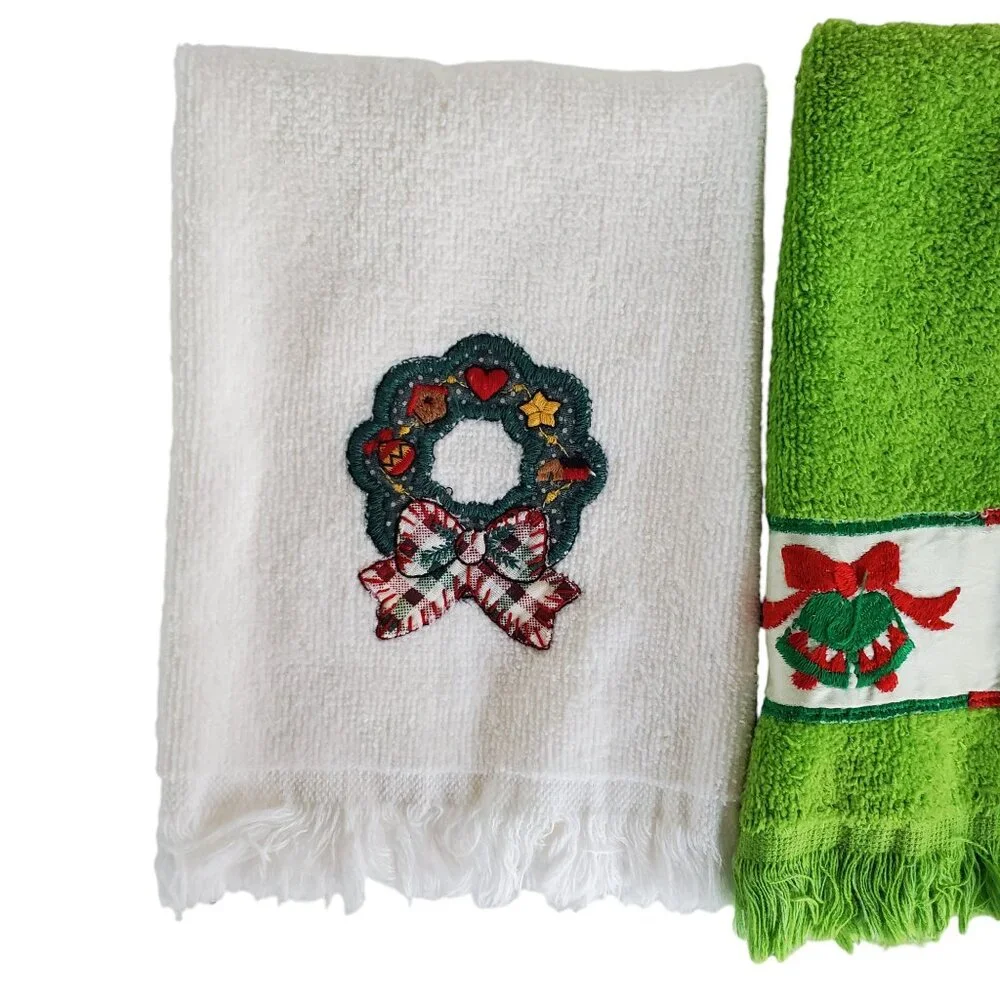 Vintage Cannon Christmas Guest Finger Towels Set of 3 Green & White Embroidered